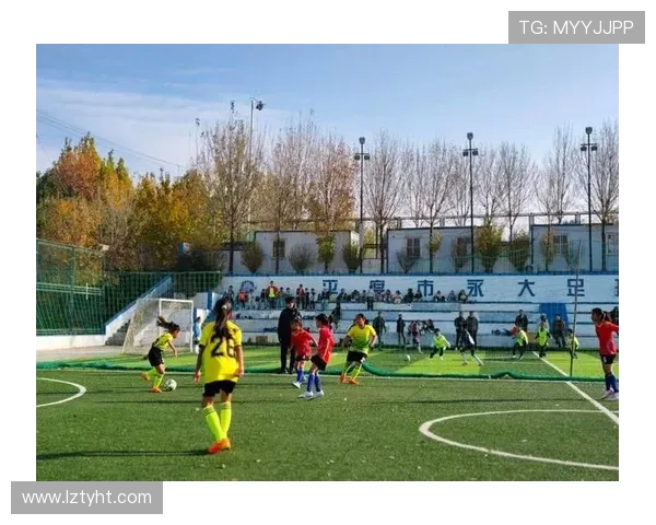 激情绿茵逐梦时刻见证足球带来的无尽热血与荣耀瞬间 激情绿茵逐梦时刻见证足球带来的无尽热血与荣耀瞬间