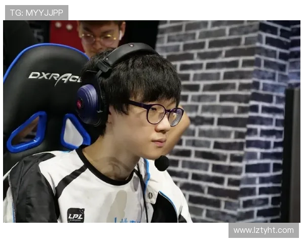 FPX在精英赛中的战术表现分析与总结探讨